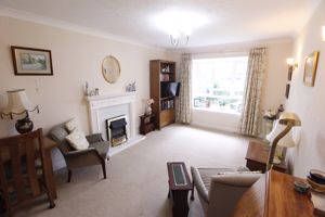 Lounge- click for photo gallery